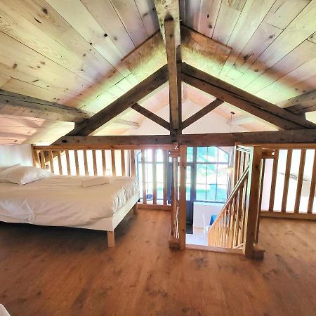 Domaine des Cèdres - Logis Hôtel, Résidence, Gîtes et Insolites Villebois Extérieur photo